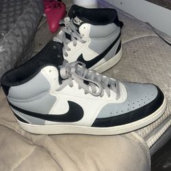 Nike Grey/Black Shoes