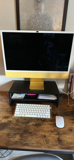 Yellow iMac 24-inch, M1, 2021