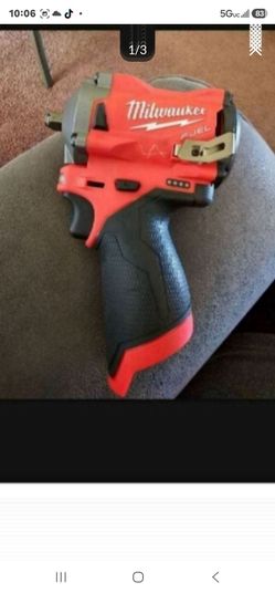 Milwaukee Fuel Cordless Impact Wrench