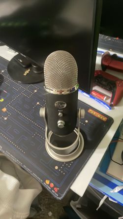 Blue Yeti USB Condenser Microphone