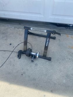Magnetic bike trainer