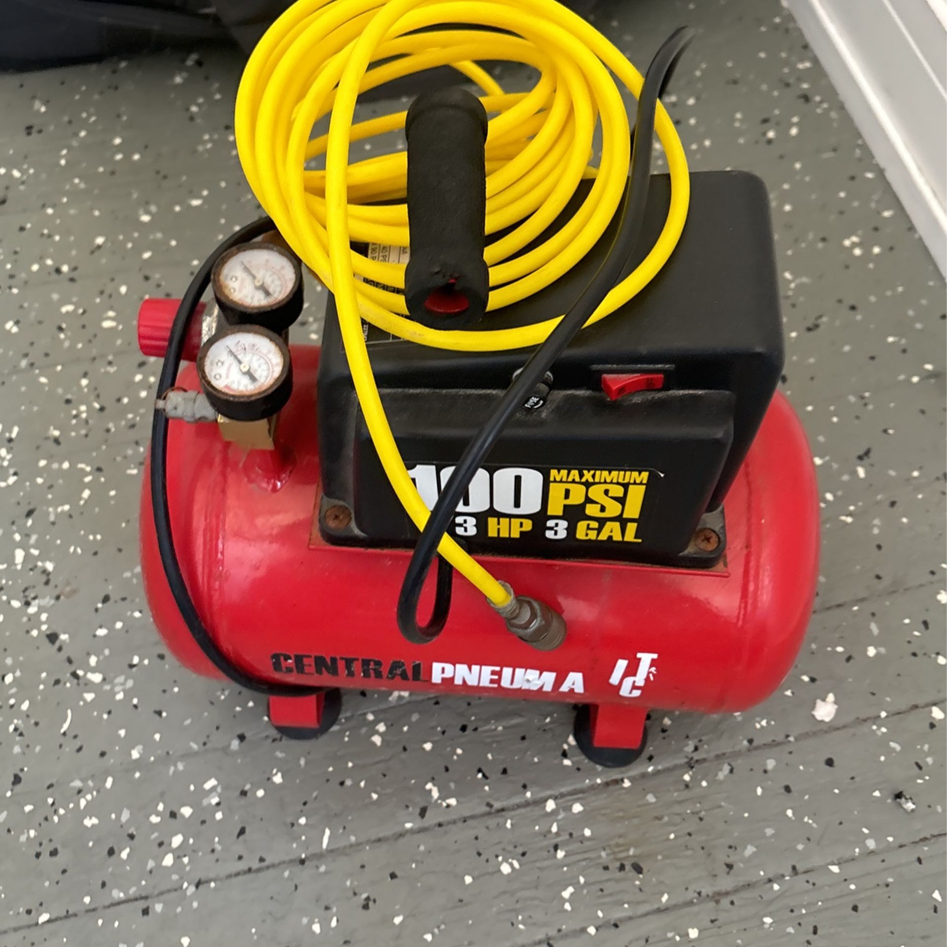 Air Compressor 