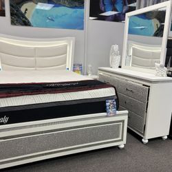 White 5pc Bedroom Set W/led Lights & Glitter Accents For Sale (we Deliver) W/ FREE MATRESS!