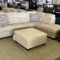 Lonoke 2pc Sectional with Chaise