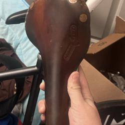 BROOKS SADDLE