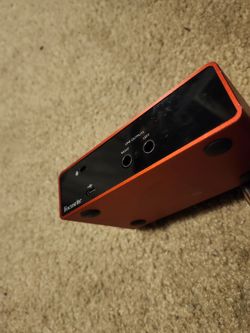 Focusrite Scarlett Solo 3rd Gen USB Audio Interface for Guitarists, Vocalists, Podcasters or Producers to record and playback studio quality sound
