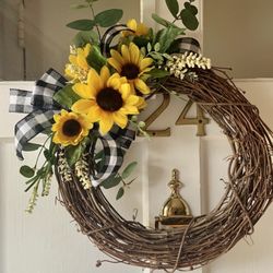 Country Farmhouse Spring Sunflower Wreath