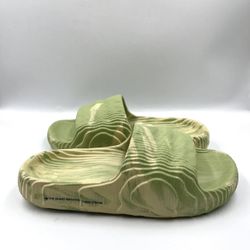 Adidas Adilette 22 Size 10 Men's Slides Magic Lime Desert Sand GY1597