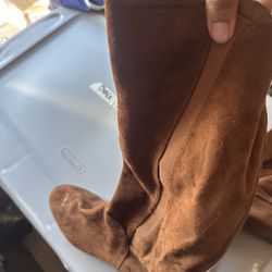 Brown Boots 