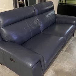 leather reclining sofas