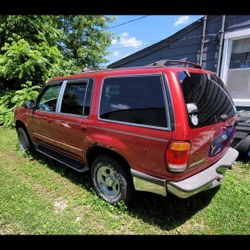 1998 Ford Explorer