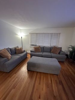 Gray 3-Piece Living Room Set – 3-Seater, 2-Seater & Ottoman