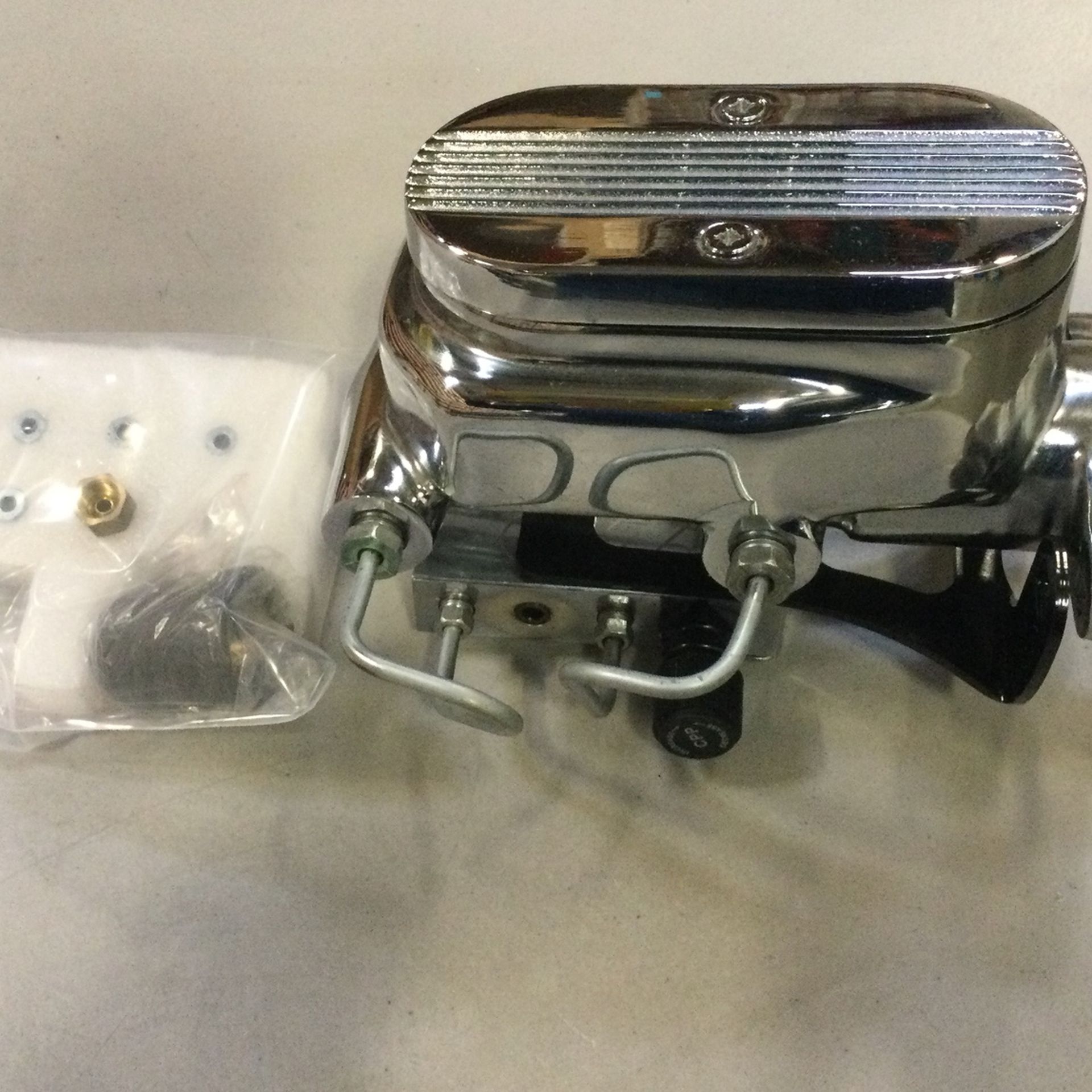 Ball Milled Dual Reservoir CPP 1 Inch Bore Master Cylinder With ...