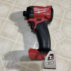  Milwaukee Impact Driver M18  Fuel Tool Only 