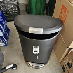 50L Trash Can