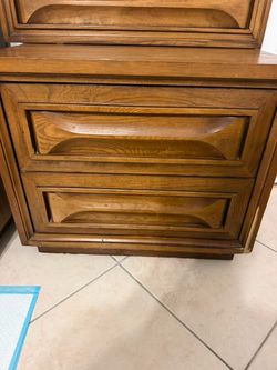 Vintage Oak Dresser w/ Mirror – Solid Wood Bedroom Furniture
