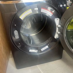 Samsung Smart Things Electric Dryer