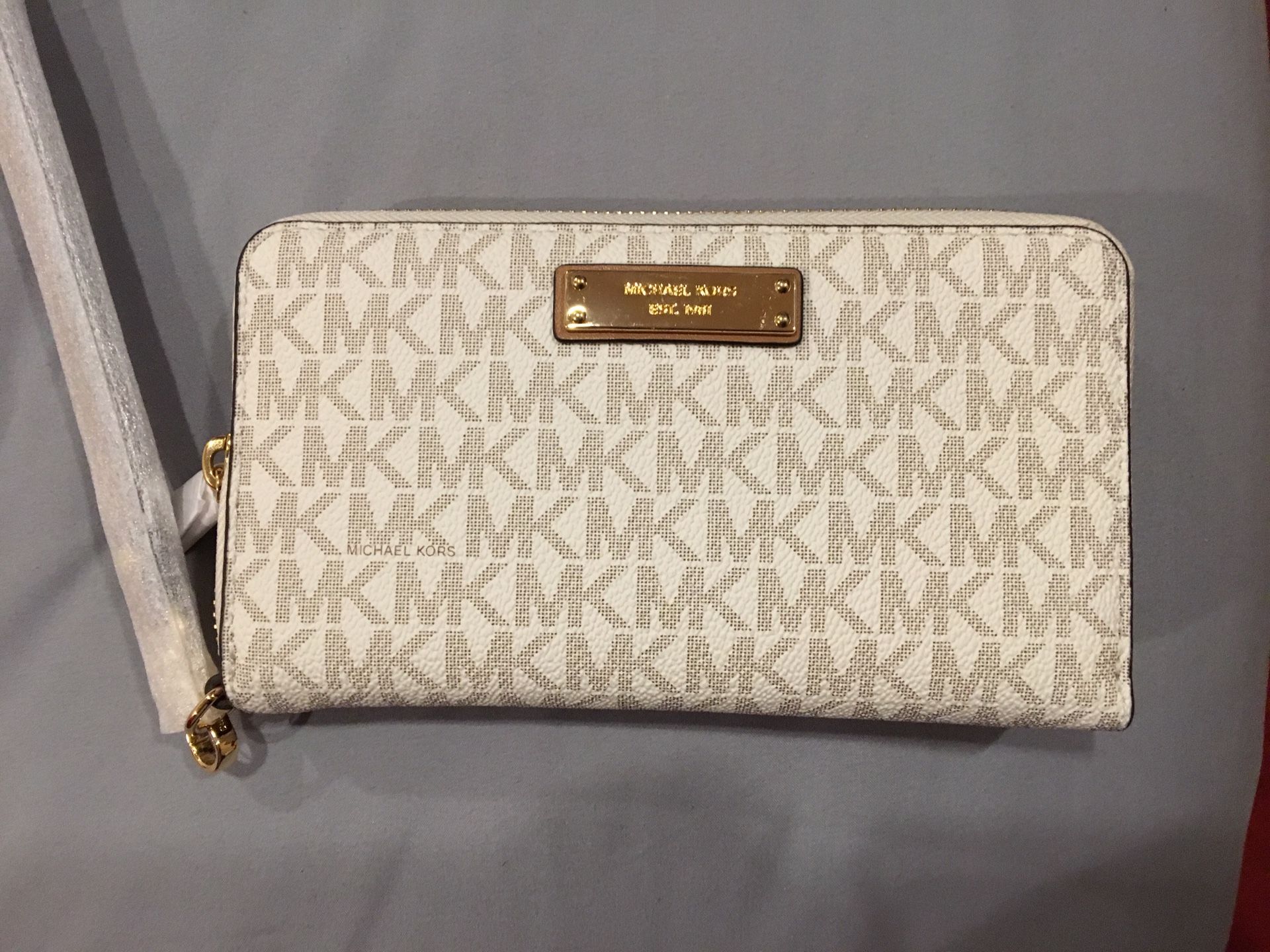 MICHAEL KORS WRISTLET