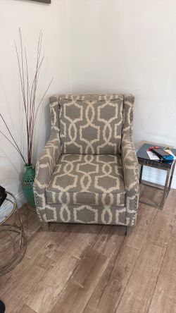 Single seat sofa from the Basset