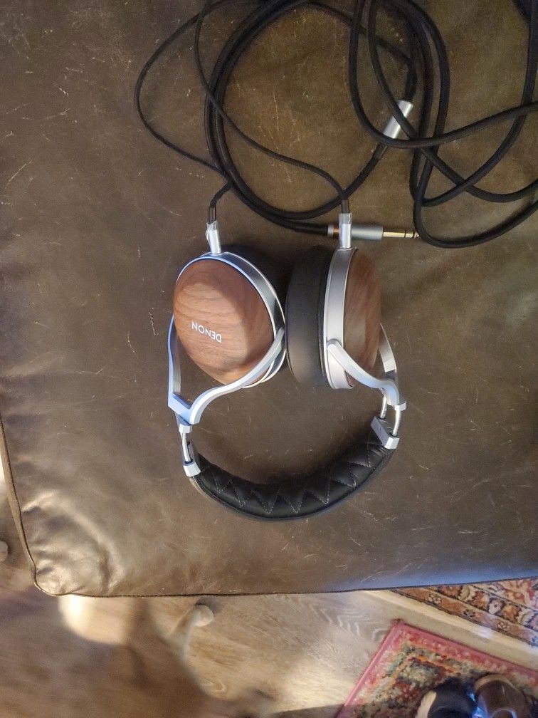 DENON headphones