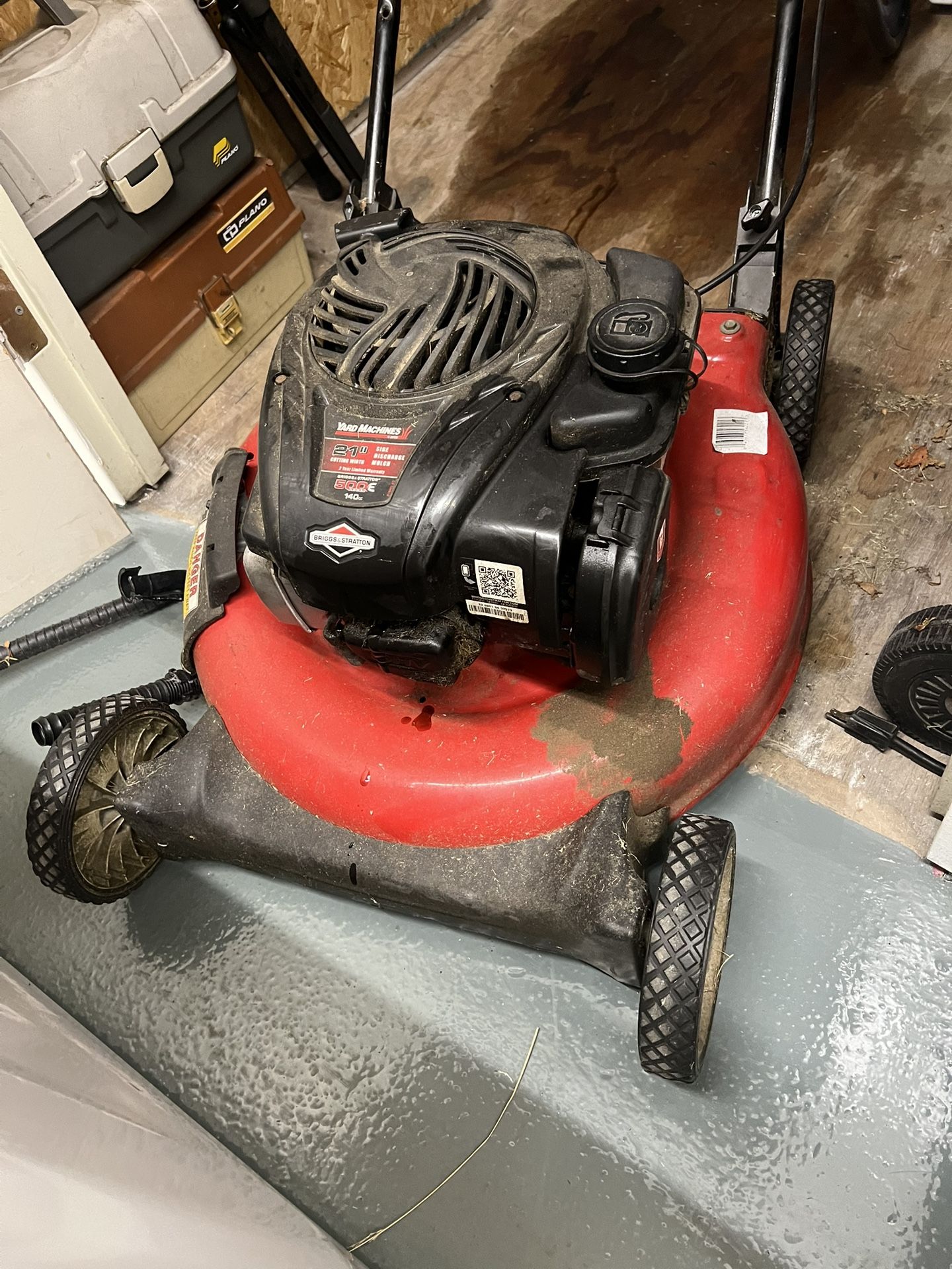 Lawn Mower 