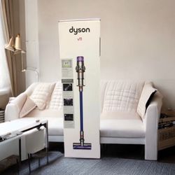 6539474 Dyson V11 cordless vacuum with 6 accessories 