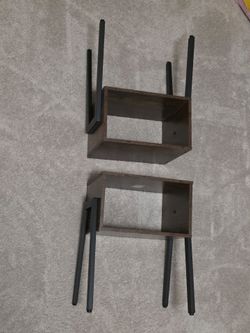 Set of 2 Rustic Wood Nightstands with Black Metal Legs Modern Side Tables