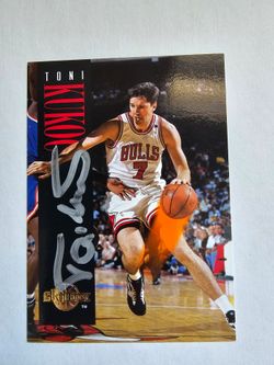 Toni kukoc signed autographed skybox card