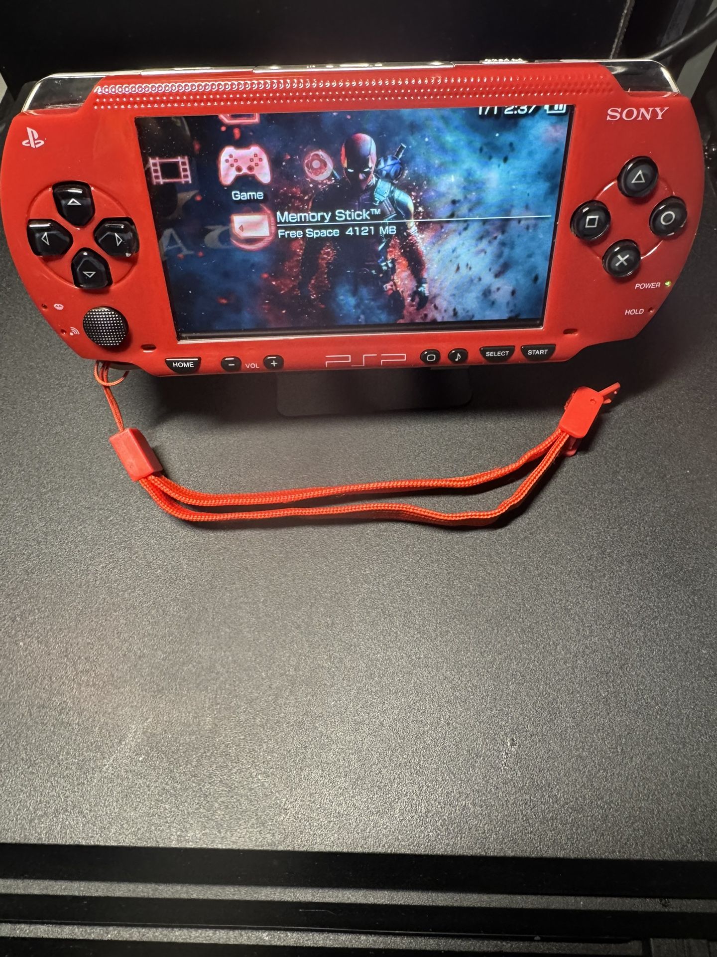 PSP 1000 Red & Black