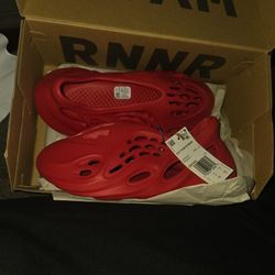 Yeezy Foam Runner Vermilion Red