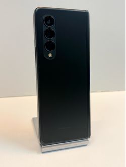 Samsung Galaxy Z Fold 3 256gb. ( Fully Unlocked Phone )