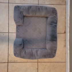 Dog Bed 