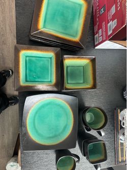 Dinnerware