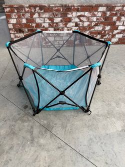 Child playpen