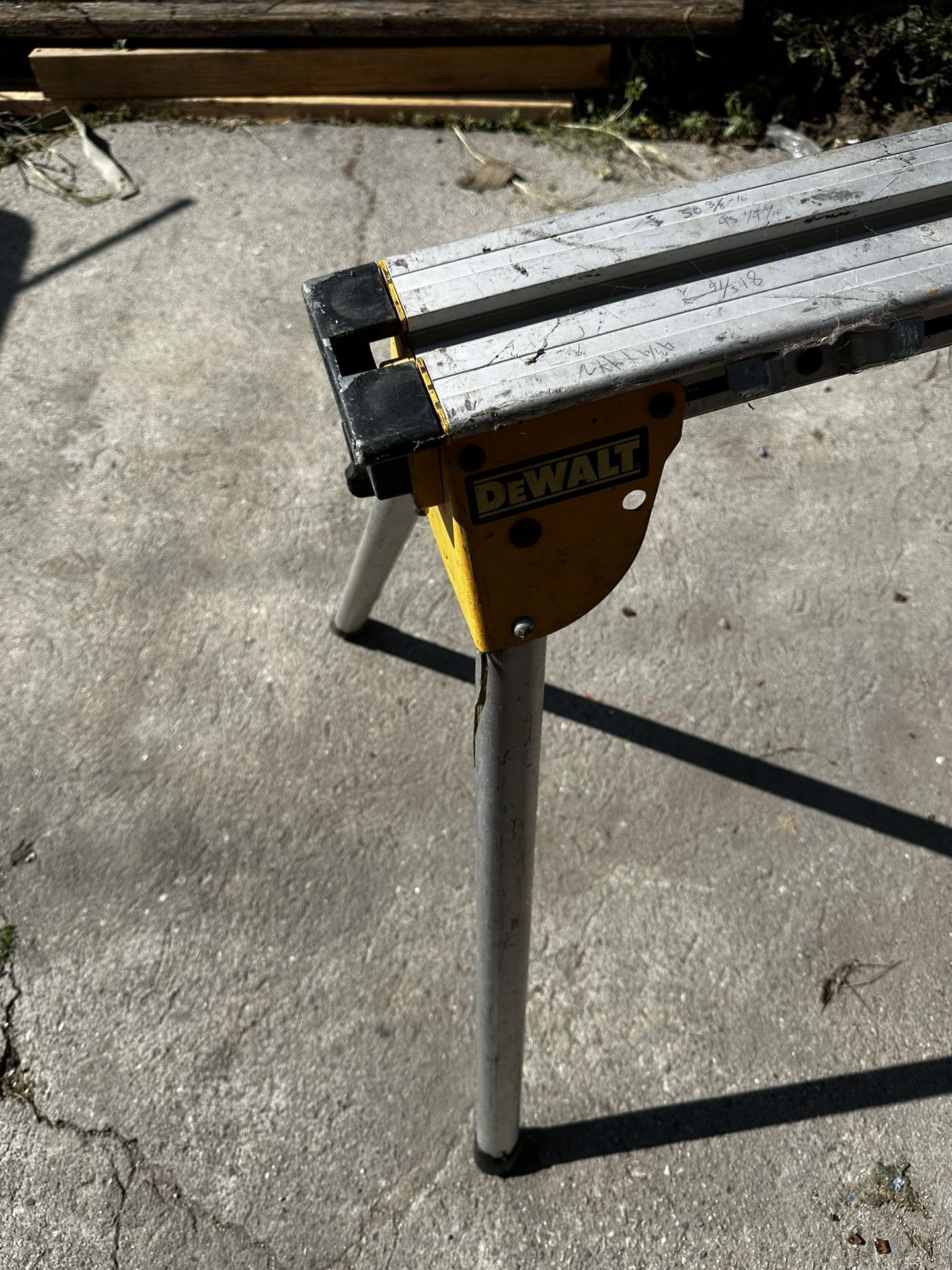 29.8 lbs. Compact Miter Saw Stand with 500 lbs. Capacity