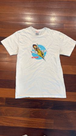 Supreme T-Shirt (SIZE SMALL)