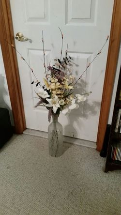 Large vase with flowers