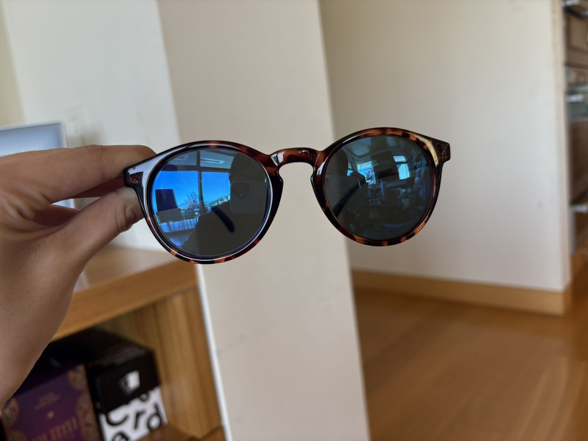Sunski Polarized Sunglasses – $120 Retail, Like New