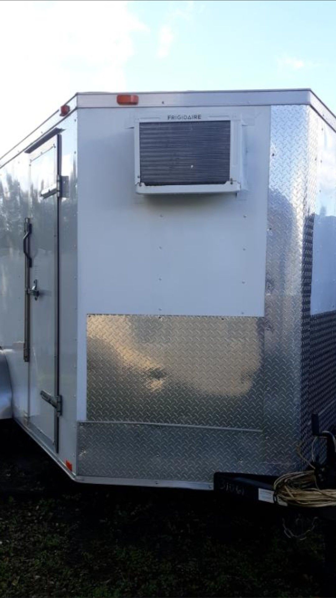 Enclosed Trailer!