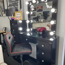 Last Vanity $299