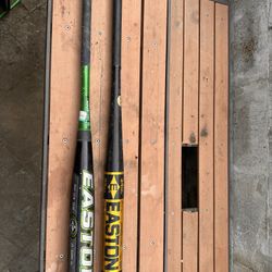 (2x)  Easton Baseball Bats 