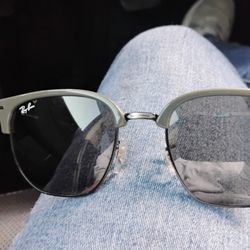 Ray Bans 