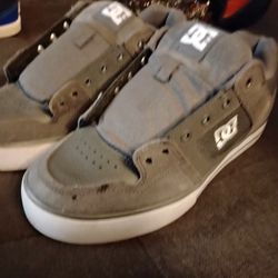 DC Skater Shoes Size 7