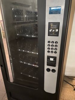 iVend Snack Vending Machine