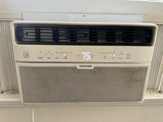 Two 8000 BTU Air Conditioners $80 & $60
