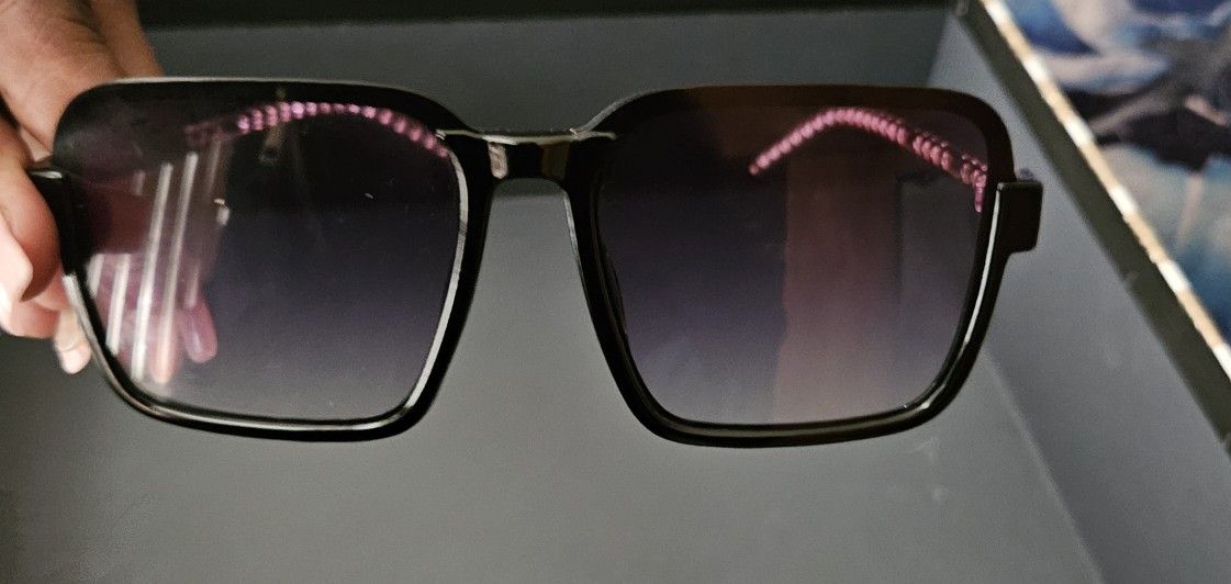 Sunglasses 