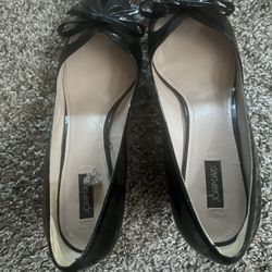 Black  Patent Leather Kitten Heels. Size 8