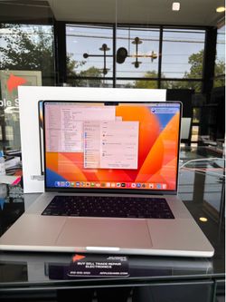 MacBook Pro 16” M1 Max Chip 32GB Ram 2TB SSD! 90 Day warranty! We offer financing.