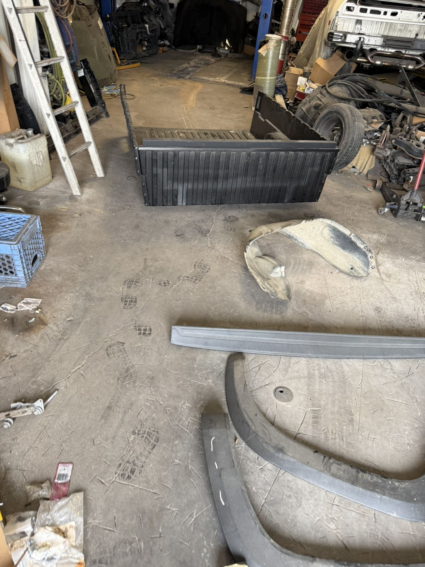 2018 Toyota Tacoma Bed And Accessories