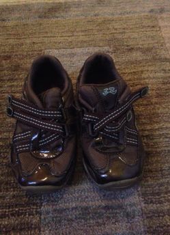 Toddler shoes